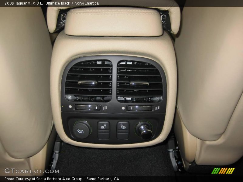 Ultimate Black / Ivory/Charcoal 2009 Jaguar XJ XJ8 L
