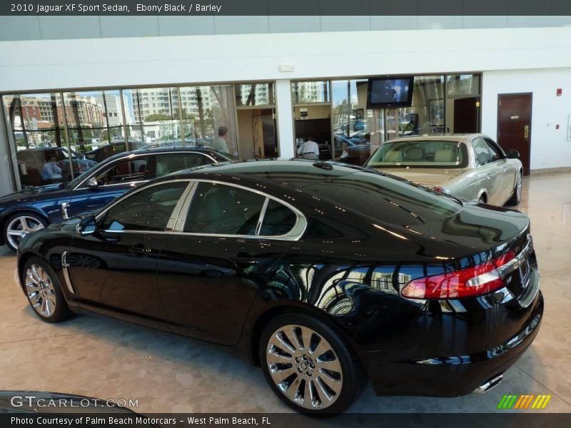 Ebony Black / Barley 2010 Jaguar XF Sport Sedan