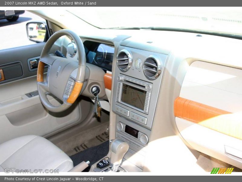 Oxford White / Sand 2007 Lincoln MKZ AWD Sedan