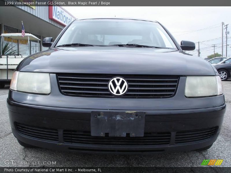 Black Magic Pearl / Beige 1999 Volkswagen Passat GLS Sedan