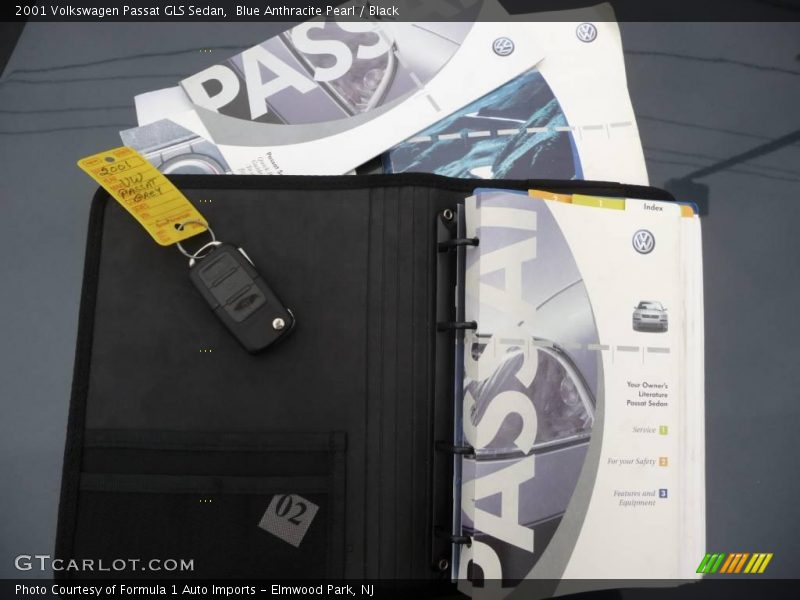 Blue Anthracite Pearl / Black 2001 Volkswagen Passat GLS Sedan