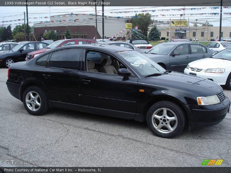 Black Magic Pearl / Beige 1999 Volkswagen Passat GLS Sedan