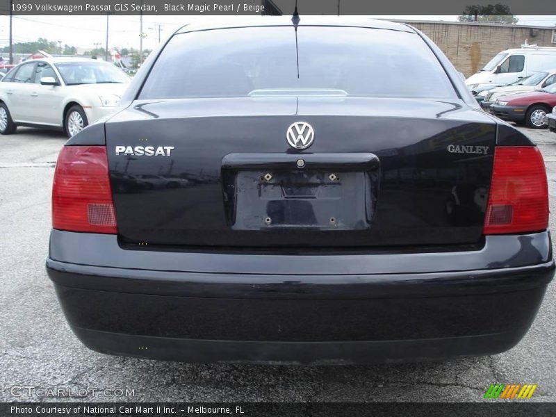 Black Magic Pearl / Beige 1999 Volkswagen Passat GLS Sedan