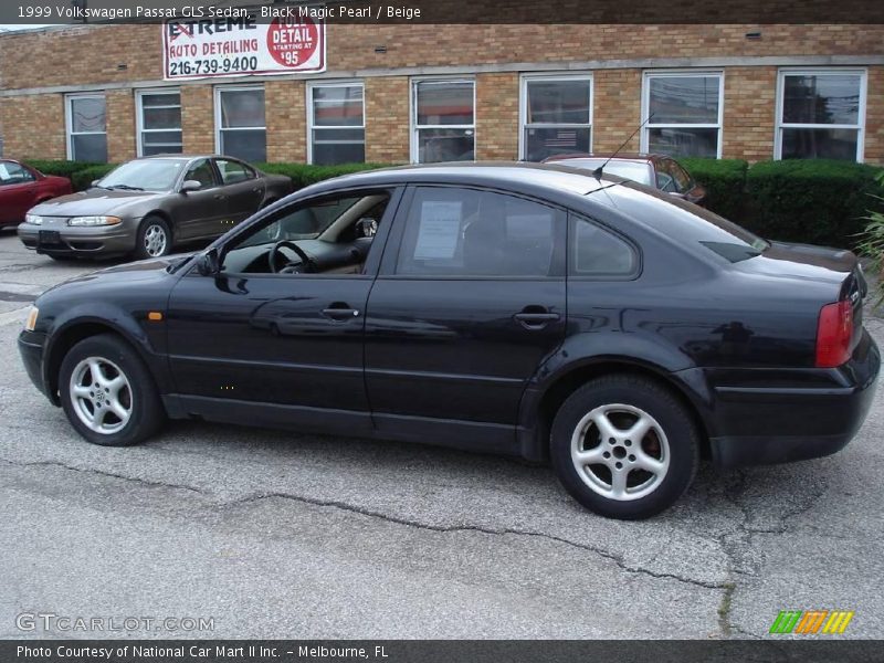 Black Magic Pearl / Beige 1999 Volkswagen Passat GLS Sedan