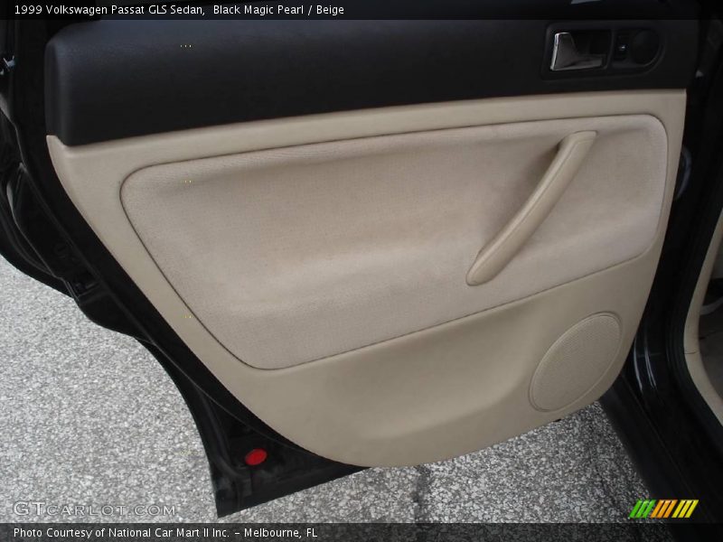 Black Magic Pearl / Beige 1999 Volkswagen Passat GLS Sedan