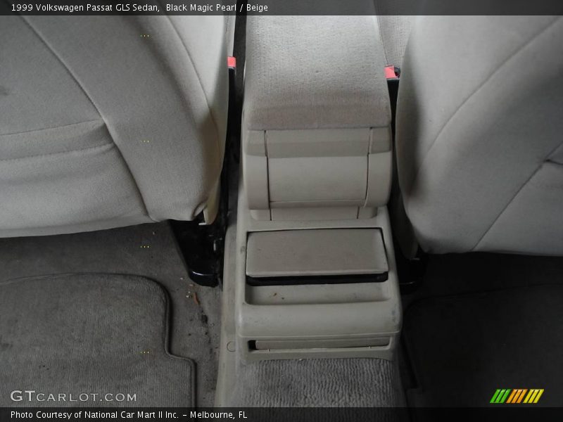 Black Magic Pearl / Beige 1999 Volkswagen Passat GLS Sedan