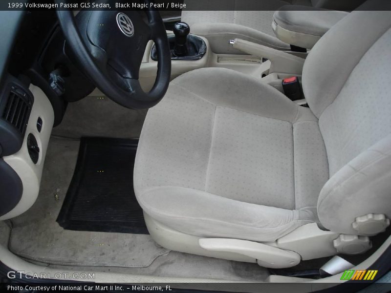 Black Magic Pearl / Beige 1999 Volkswagen Passat GLS Sedan