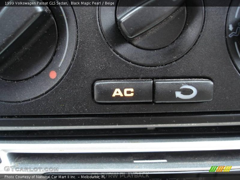 Black Magic Pearl / Beige 1999 Volkswagen Passat GLS Sedan