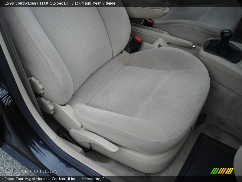 Black Magic Pearl / Beige 1999 Volkswagen Passat GLS Sedan