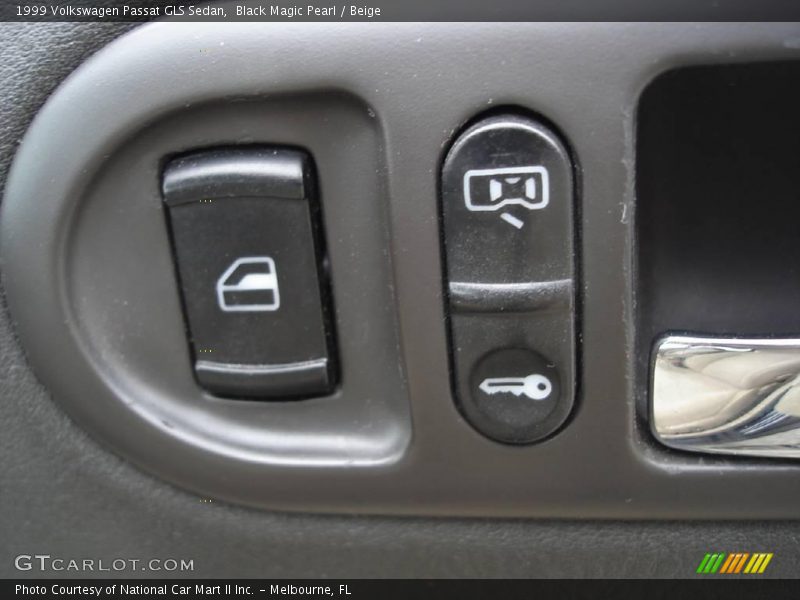 Black Magic Pearl / Beige 1999 Volkswagen Passat GLS Sedan