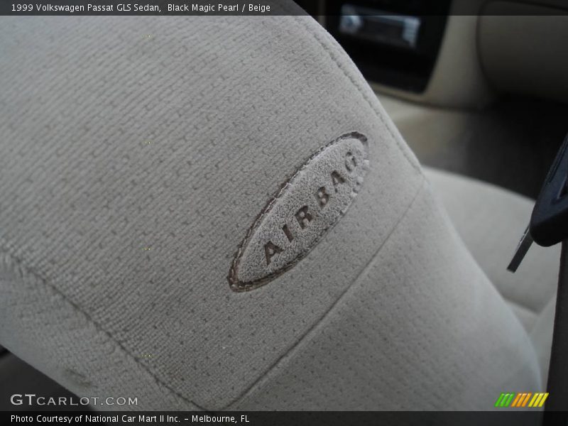 Black Magic Pearl / Beige 1999 Volkswagen Passat GLS Sedan
