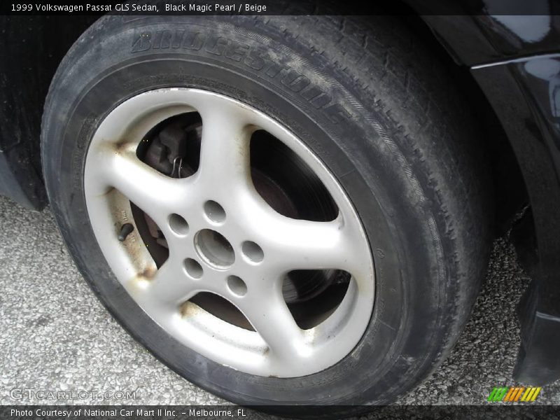 Black Magic Pearl / Beige 1999 Volkswagen Passat GLS Sedan