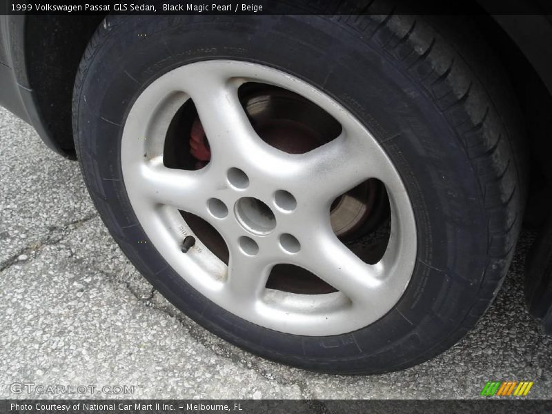 Black Magic Pearl / Beige 1999 Volkswagen Passat GLS Sedan