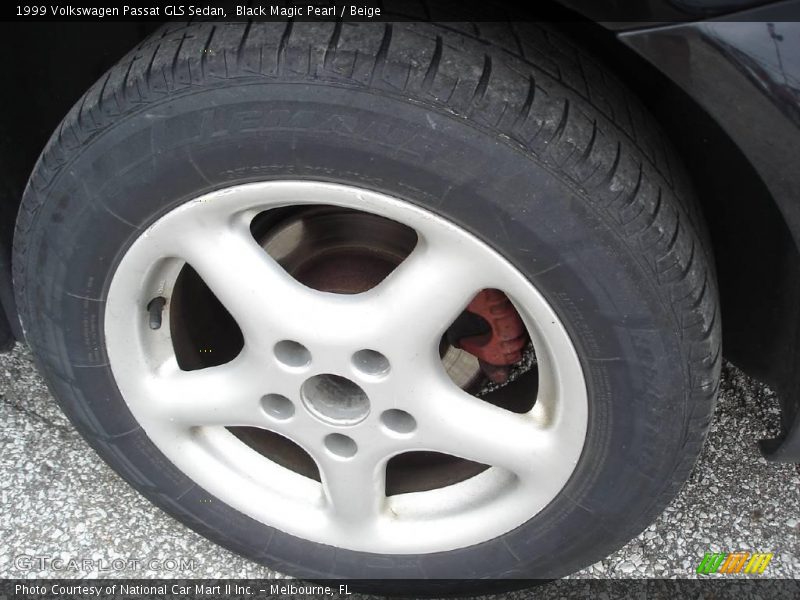 Black Magic Pearl / Beige 1999 Volkswagen Passat GLS Sedan