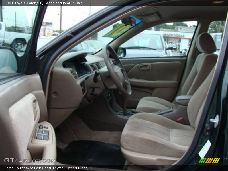 Woodland Pearl / Oak 2001 Toyota Camry LE
