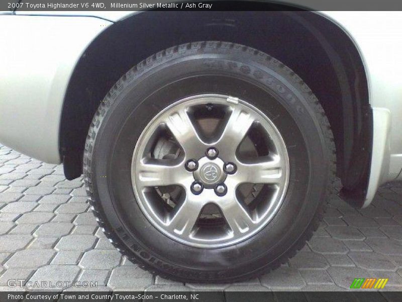 Millenium Silver Metallic / Ash Gray 2007 Toyota Highlander V6 4WD