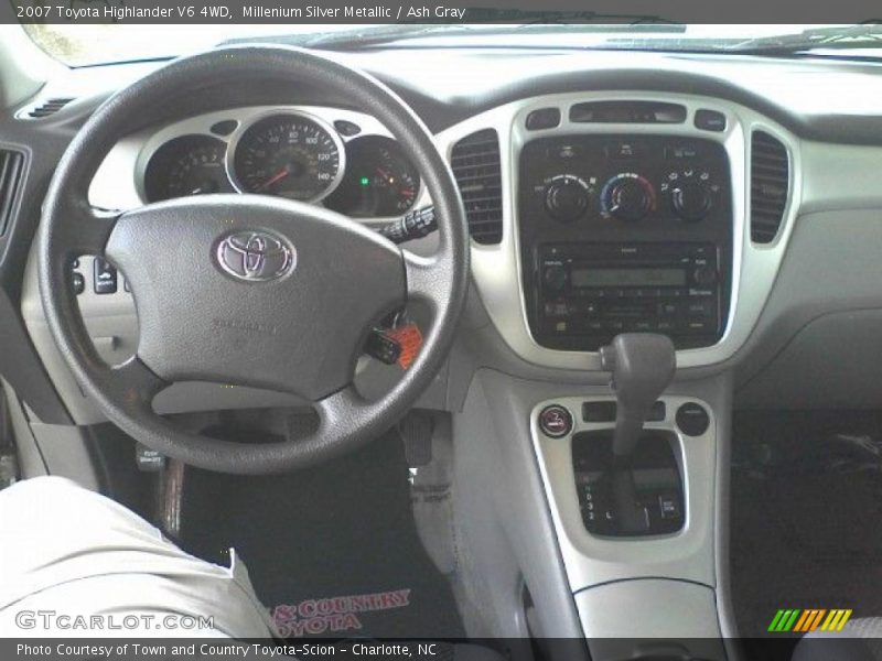 Millenium Silver Metallic / Ash Gray 2007 Toyota Highlander V6 4WD