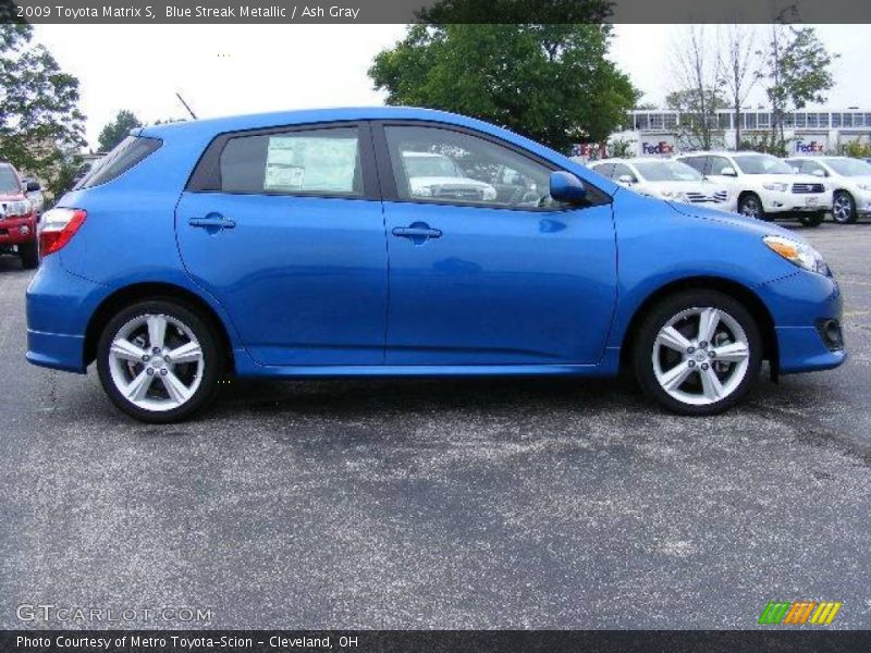 Blue Streak Metallic / Ash Gray 2009 Toyota Matrix S