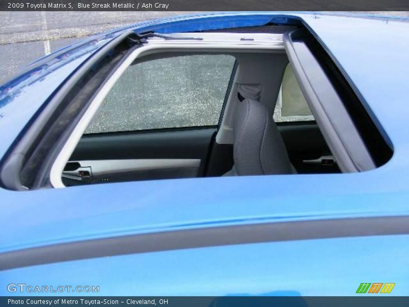 Blue Streak Metallic / Ash Gray 2009 Toyota Matrix S