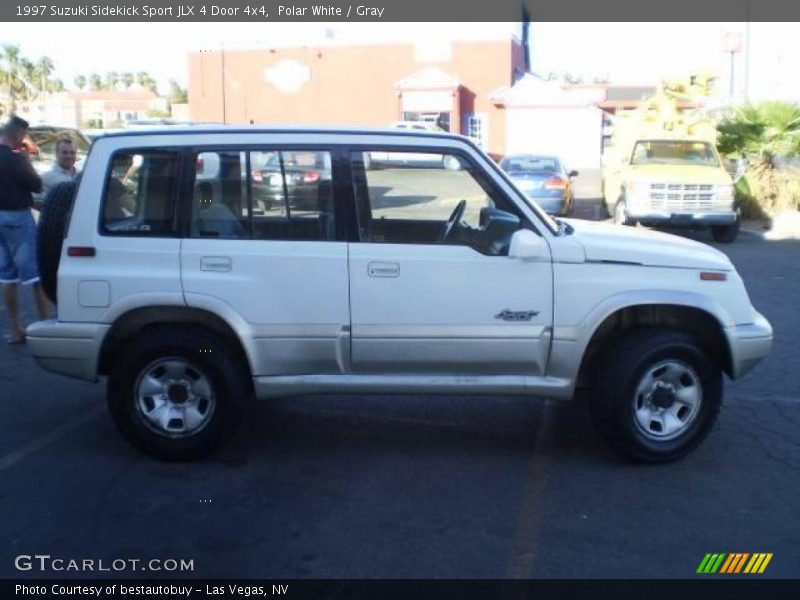 Polar White / Gray 1997 Suzuki Sidekick Sport JLX 4 Door 4x4