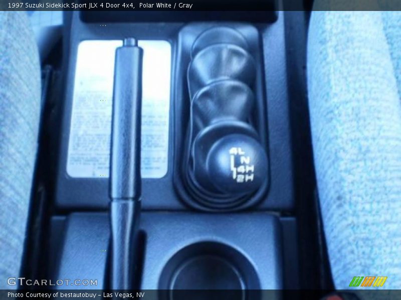 Polar White / Gray 1997 Suzuki Sidekick Sport JLX 4 Door 4x4