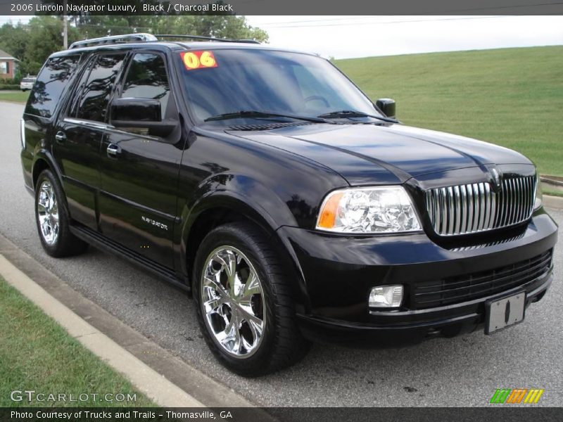 Black / Charcoal Black 2006 Lincoln Navigator Luxury