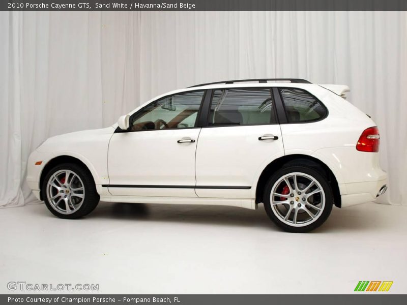 Sand White / Havanna/Sand Beige 2010 Porsche Cayenne GTS