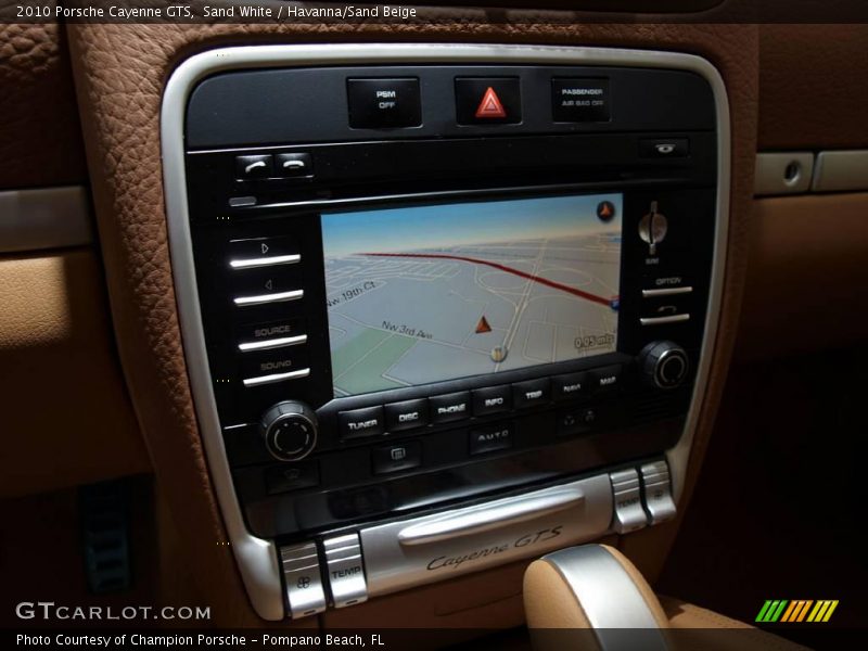 Sand White / Havanna/Sand Beige 2010 Porsche Cayenne GTS