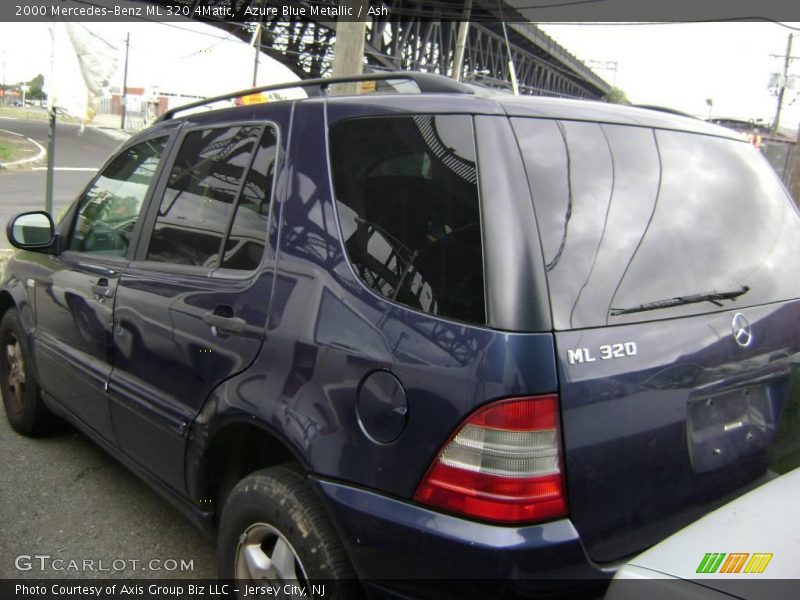 Azure Blue Metallic / Ash 2000 Mercedes-Benz ML 320 4Matic