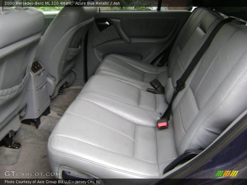 Azure Blue Metallic / Ash 2000 Mercedes-Benz ML 320 4Matic