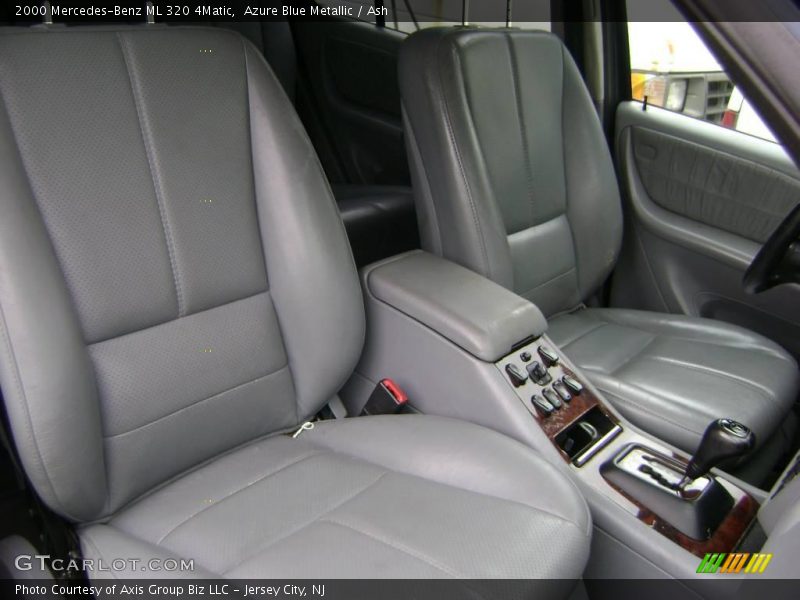 Azure Blue Metallic / Ash 2000 Mercedes-Benz ML 320 4Matic