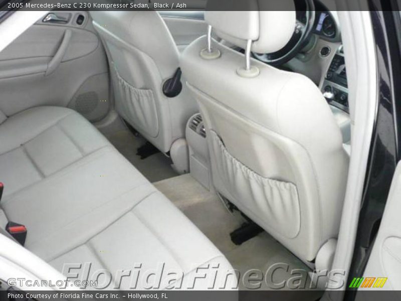 Black / Ash 2005 Mercedes-Benz C 230 Kompressor Sedan