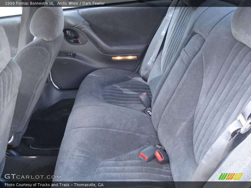Arctic White / Dark Pewter 1999 Pontiac Bonneville SE