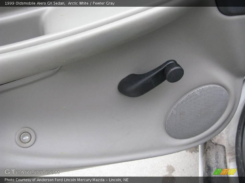 Arctic White / Pewter Gray 1999 Oldsmobile Alero GX Sedan