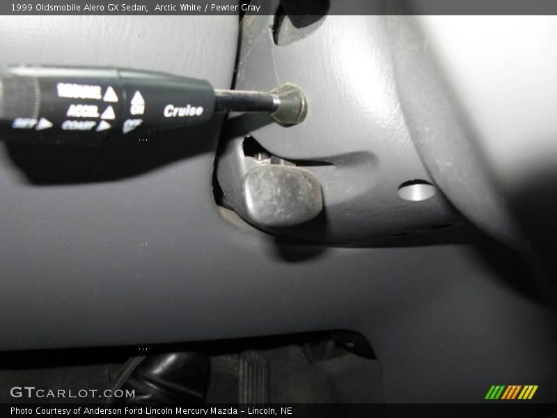 Arctic White / Pewter Gray 1999 Oldsmobile Alero GX Sedan