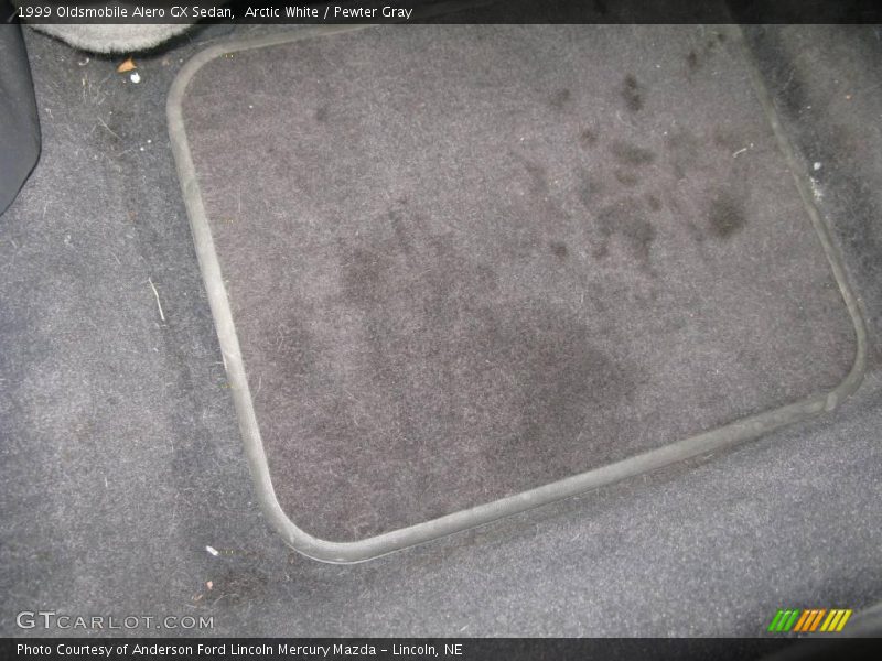 Arctic White / Pewter Gray 1999 Oldsmobile Alero GX Sedan