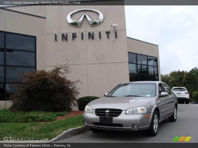 Sterling Mist Metallic / Frost 2001 Nissan Maxima SE