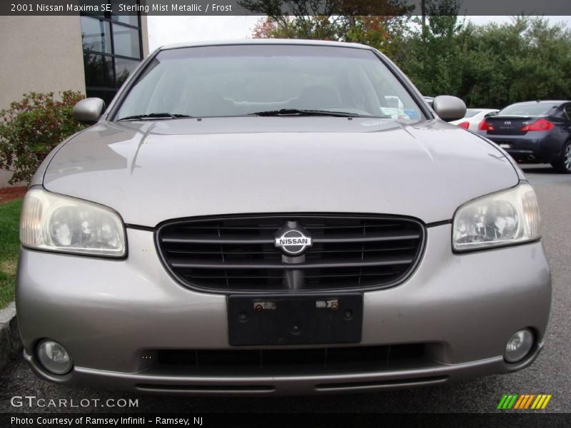 Sterling Mist Metallic / Frost 2001 Nissan Maxima SE