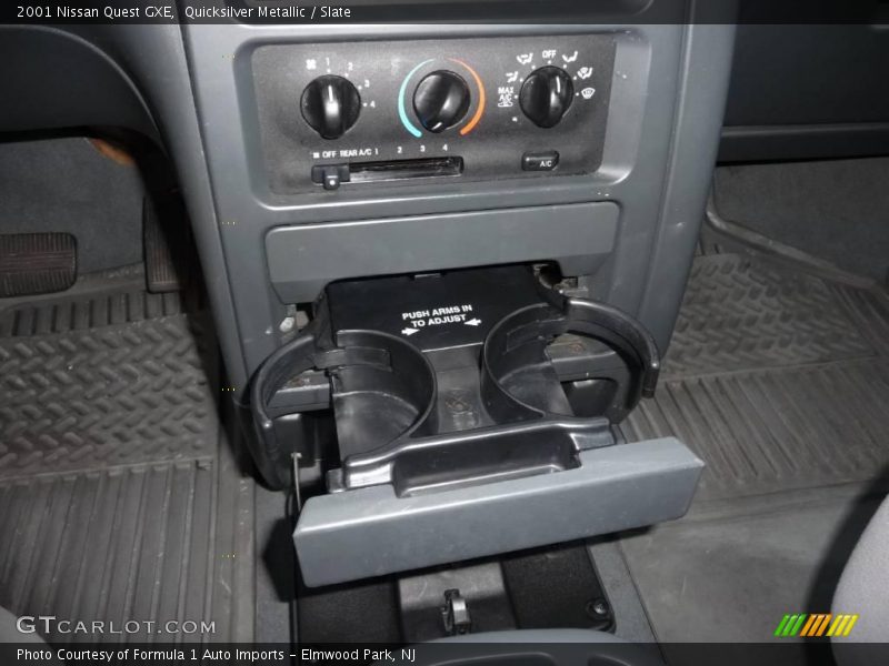 Quicksilver Metallic / Slate 2001 Nissan Quest GXE