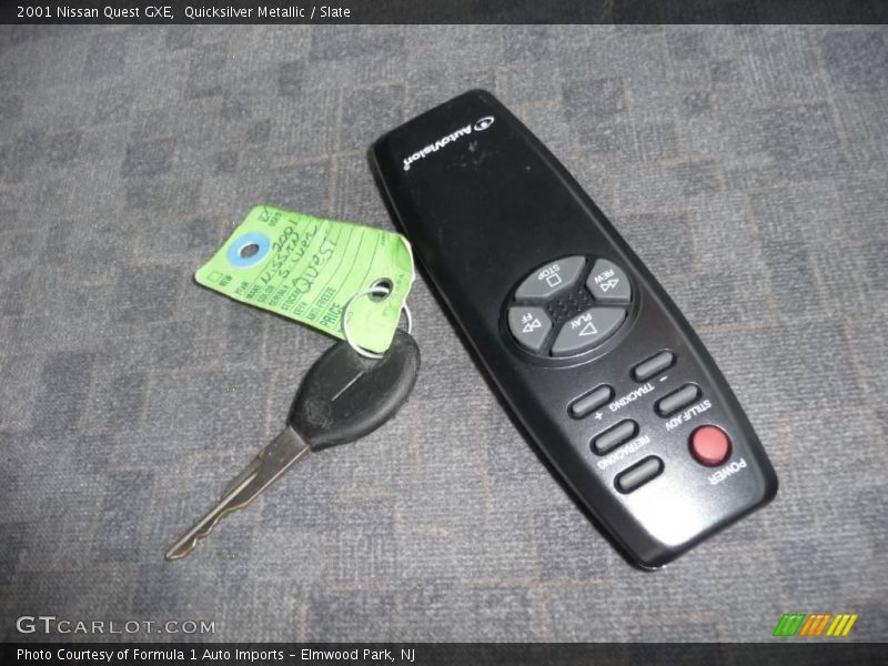 Quicksilver Metallic / Slate 2001 Nissan Quest GXE
