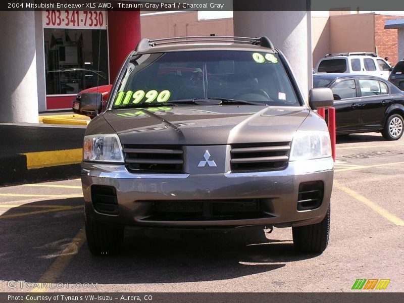 Titanium Gray Pearl / Charcoal Gray 2004 Mitsubishi Endeavor XLS AWD