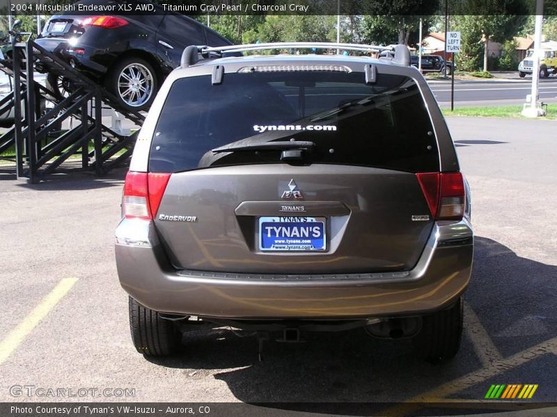Titanium Gray Pearl / Charcoal Gray 2004 Mitsubishi Endeavor XLS AWD