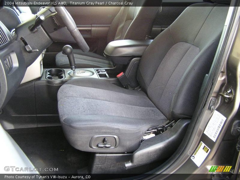 Titanium Gray Pearl / Charcoal Gray 2004 Mitsubishi Endeavor XLS AWD