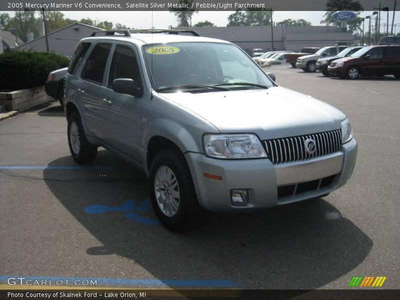 Satellite Silver Metallic / Pebble/Light Parchment 2005 Mercury Mariner V6 Convenience