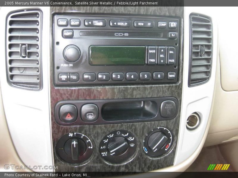 Satellite Silver Metallic / Pebble/Light Parchment 2005 Mercury Mariner V6 Convenience