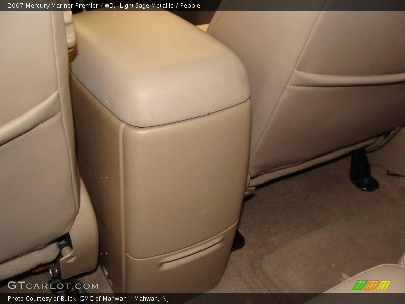 Light Sage Metallic / Pebble 2007 Mercury Mariner Premier 4WD