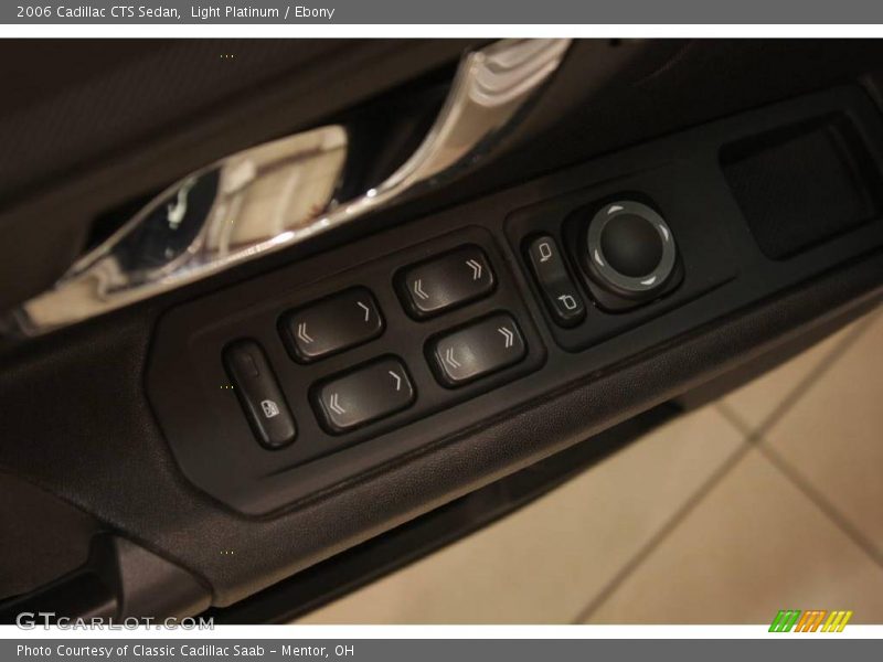 Light Platinum / Ebony 2006 Cadillac CTS Sedan