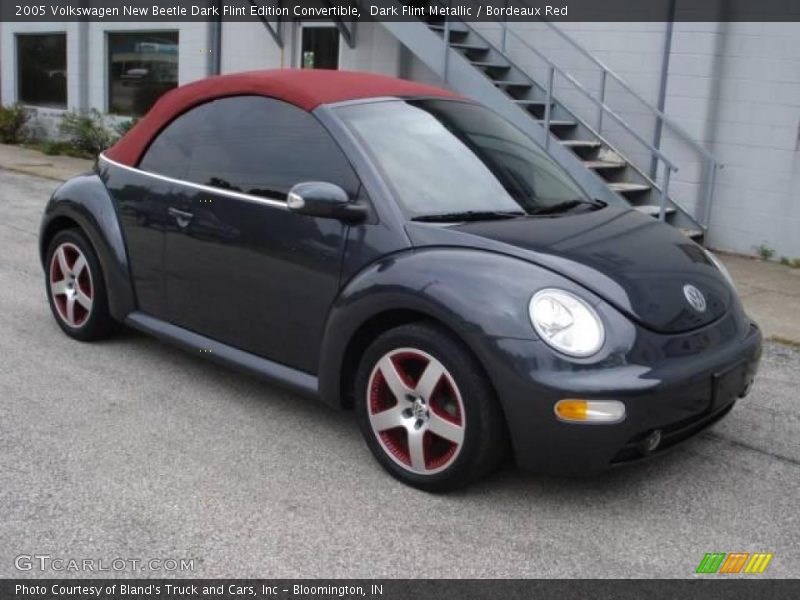 Dark Flint Metallic / Bordeaux Red 2005 Volkswagen New Beetle Dark Flint Edition Convertible