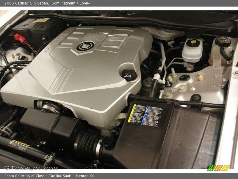 Light Platinum / Ebony 2006 Cadillac CTS Sedan
