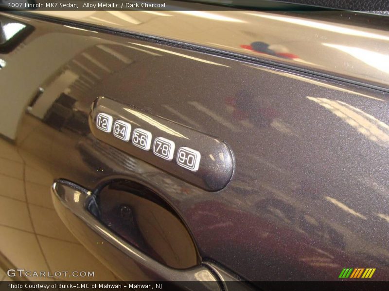 Alloy Metallic / Dark Charcoal 2007 Lincoln MKZ Sedan